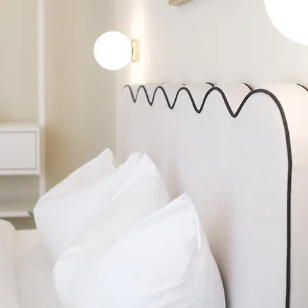 Casa Don Luigi 47 ゲストハウス 3*